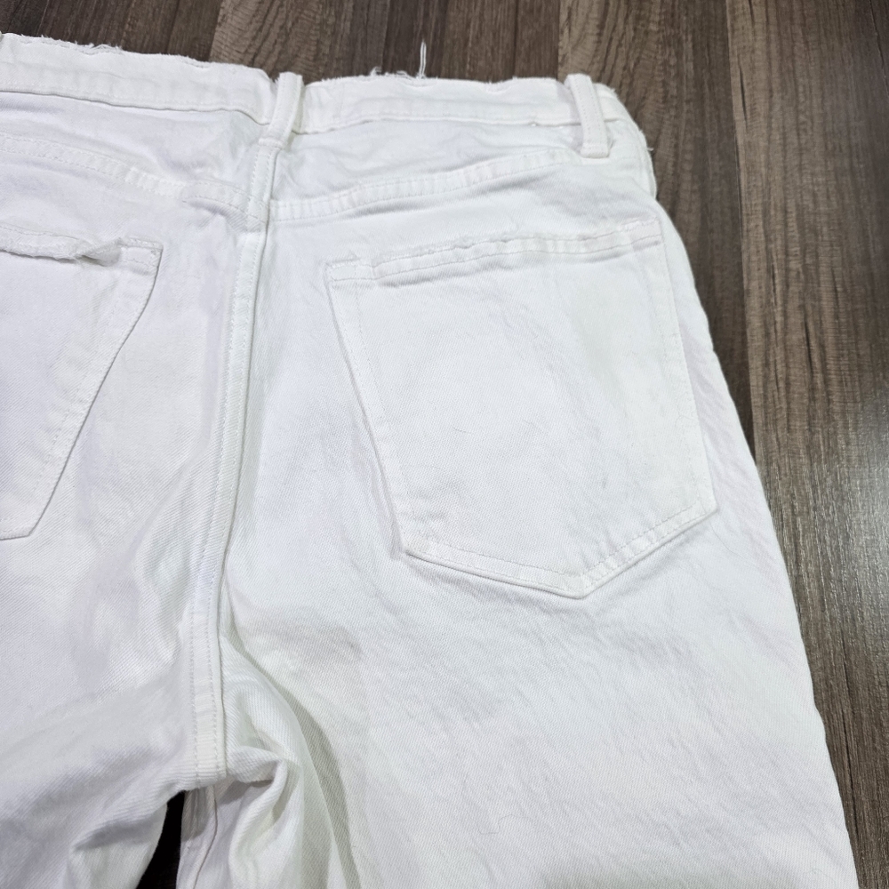 Abercrombie & Fitch The 90s Straight Ultra High Rise Curve Love White Denim Jean - Picture 3 of 12